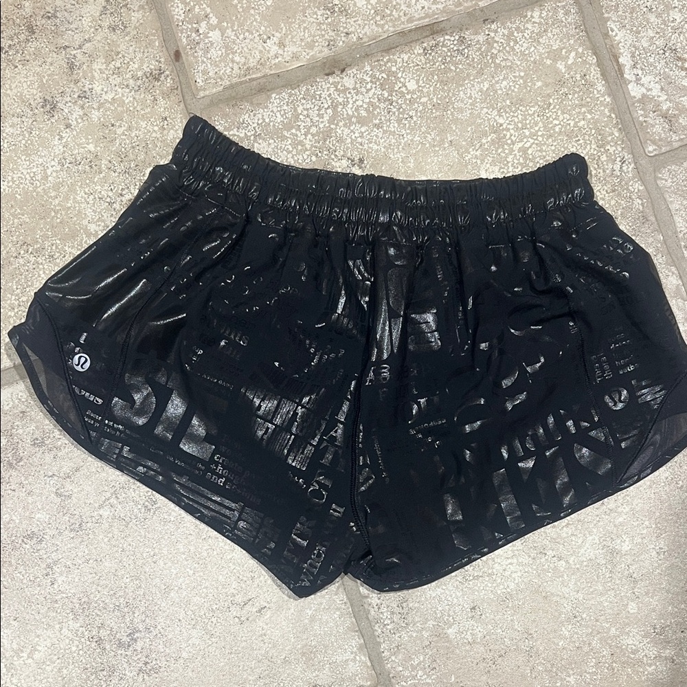 Lululemon 20YR Manifesto Foil Black shorts - Picture 6 of 6